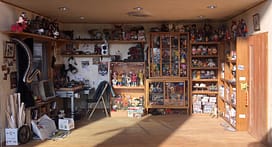 ARTIST MAKES MINIATURE MODEL OF HIS ROOM 1