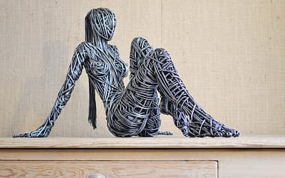 Stunning Wire Sculptures Capture The Movement Of The Human Body