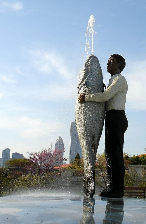 The-Worlds-Most-Bizarre-and-WTF-Statues-0024