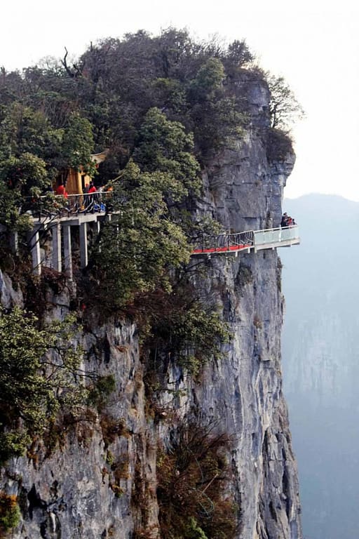 24 of the most creepy places on the planet to look down (56 HQ Photos) Walk of Faith, China