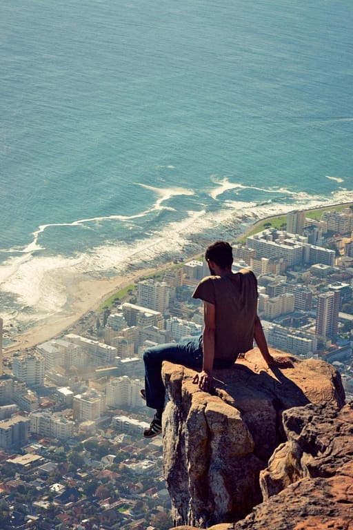 24 of the most creepy places on the planet to look down (56 HQ Photos) Lion’s Head overlooks Cape Town and completely eclipses man made structures at 2,200 feet tall. From the summit of the mountain, you can see a majority of the sprawling city.