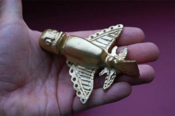 Unexplained Historical Objects - Golden Incan Figurines