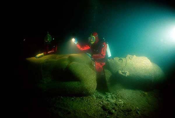 Ancient-City-Discovered-Underwater4