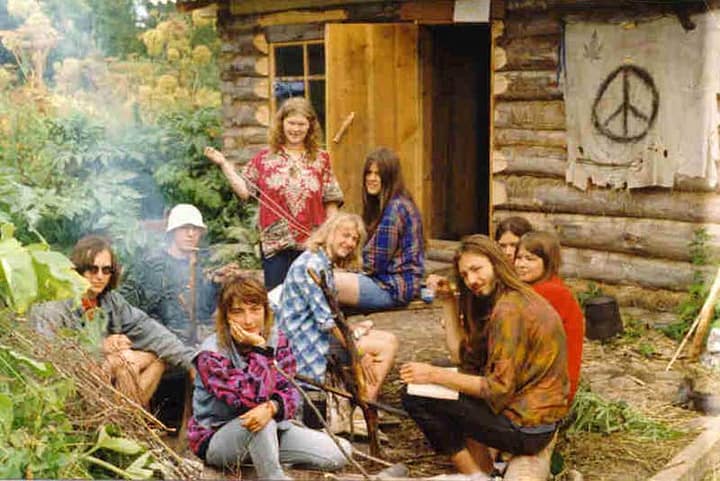 hippie-commune-cabin