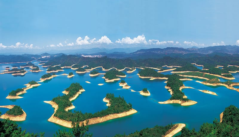 Thousands Islands Lake