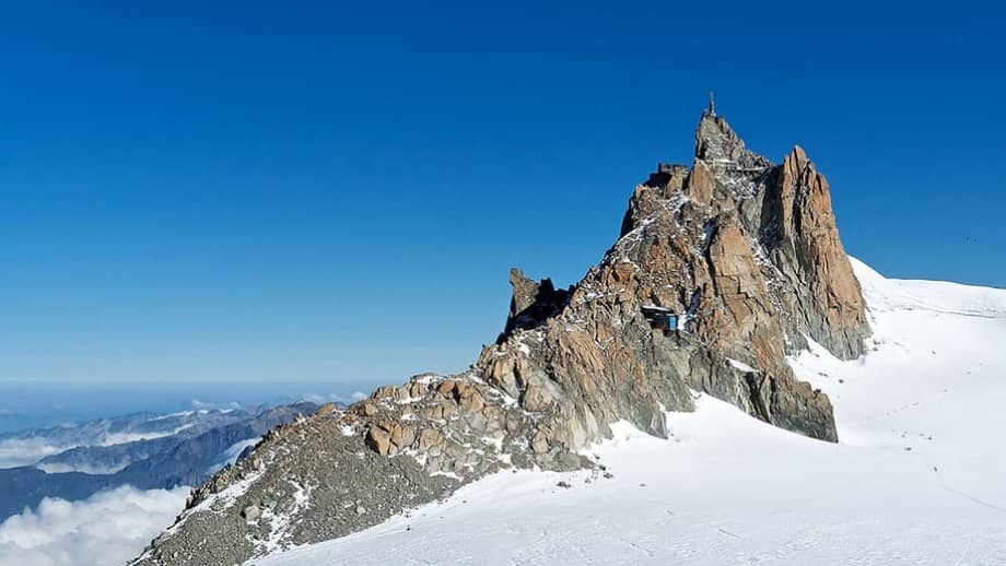 You're not scared of heights, are you? Mont Blanc, French Alps Via Distractify